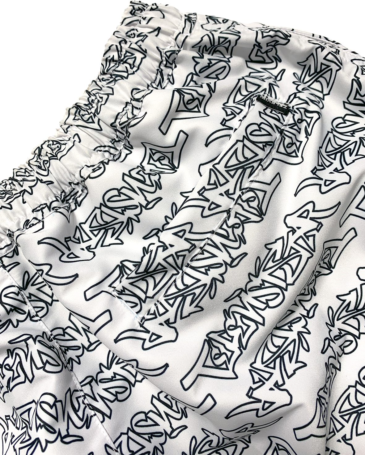 TAGG SHORT - WHITE/BLACK