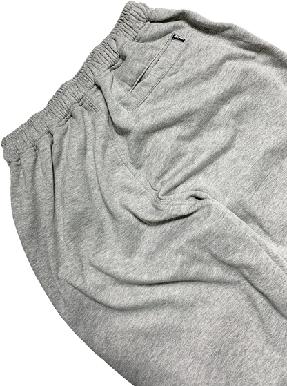 TAGG SWEAT PANT - GREY